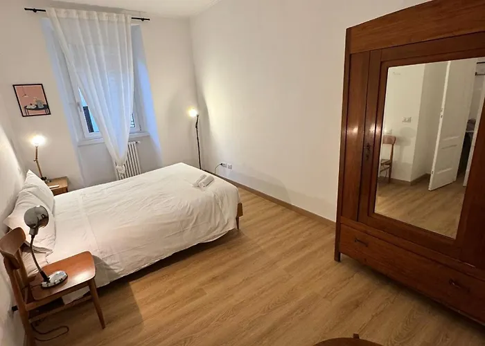 Apartment La Spezia 28 Royal Rome